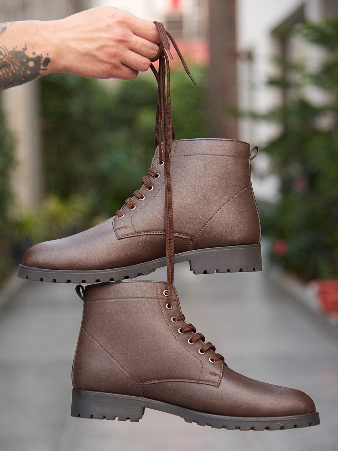 OLIVER ZIP-UP CASUAL BOOTS- Brown